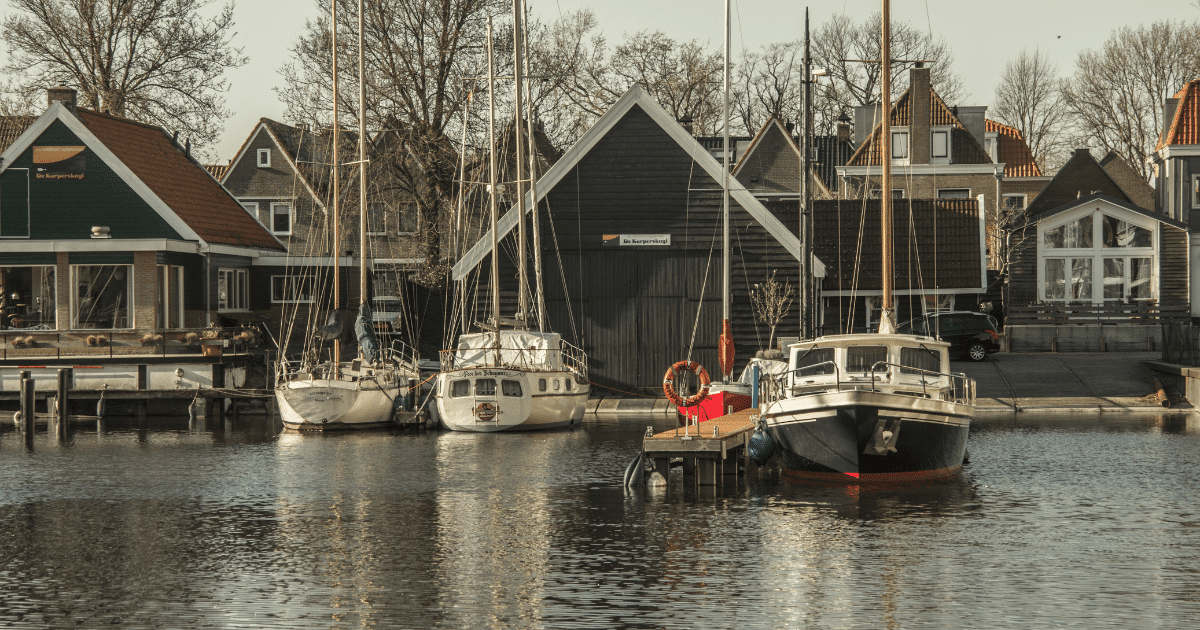 Bank reinigen Hoorn, de Vlekkenkoning komt bij je langs!